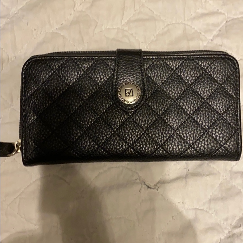 New StoneMountain Black Woman’s Wallet
